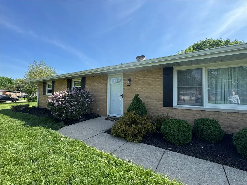 3800 Sterling Dr, Hunter, OH 45005 - #1
