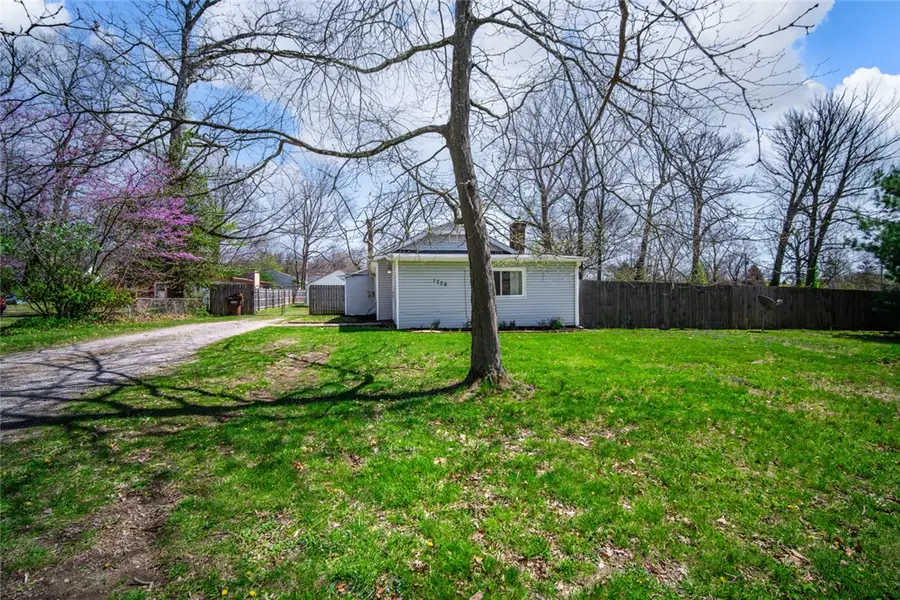 1704 Shady Lane, Beavercreek, OH 45432 - #3