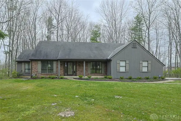 866 Cedar Drive, Miami Twp, OH 45140