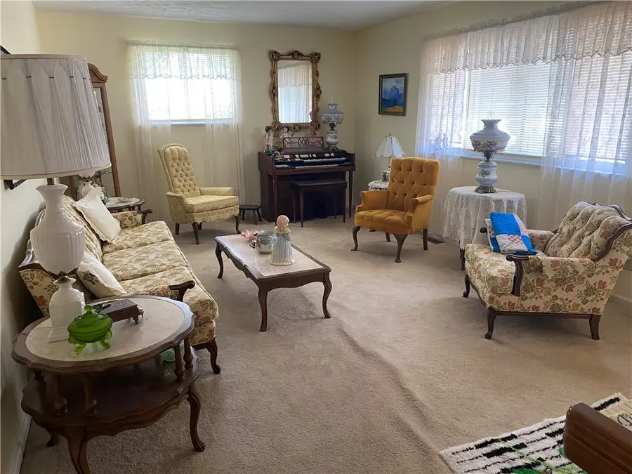 618 Farmersville Germantown Pike, Germantown, OH 45327 - #3