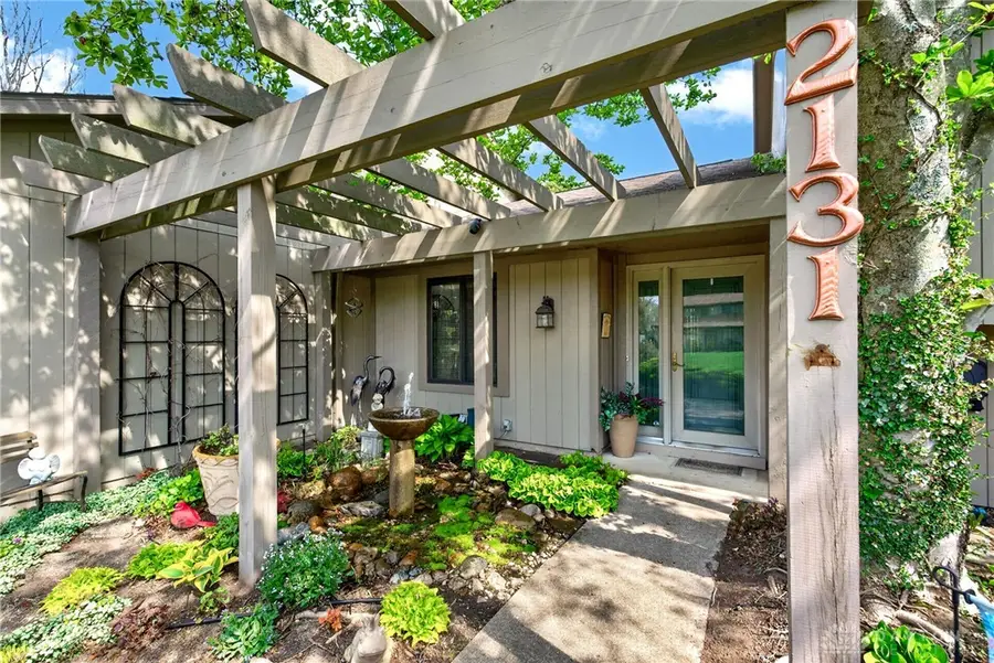 2131 Pelwood Drive, Centerville, OH 45459 - #3