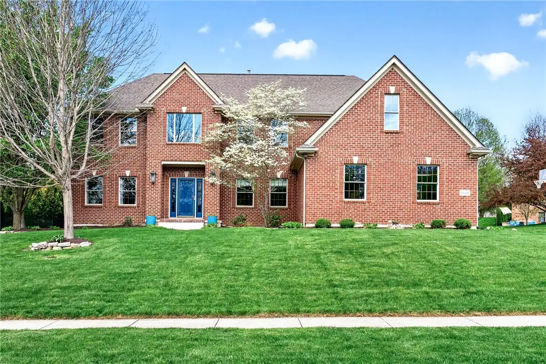 3605 E Salinas Circle, Sugarcreek, OH 45440 - #1