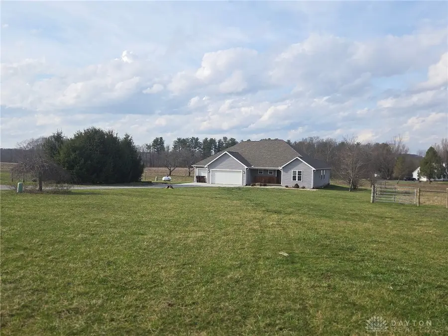 895 Hale Road, Wilmington, OH 45177 - #2