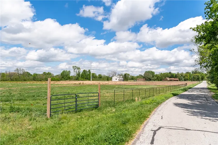 1095 Spring Valley Alpha Road, Xenia, OH 45385 - #3