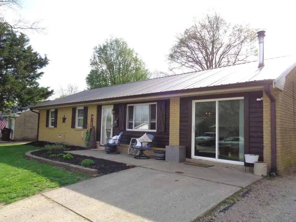 305 Donna Drive, Camden, OH 45311 - #1