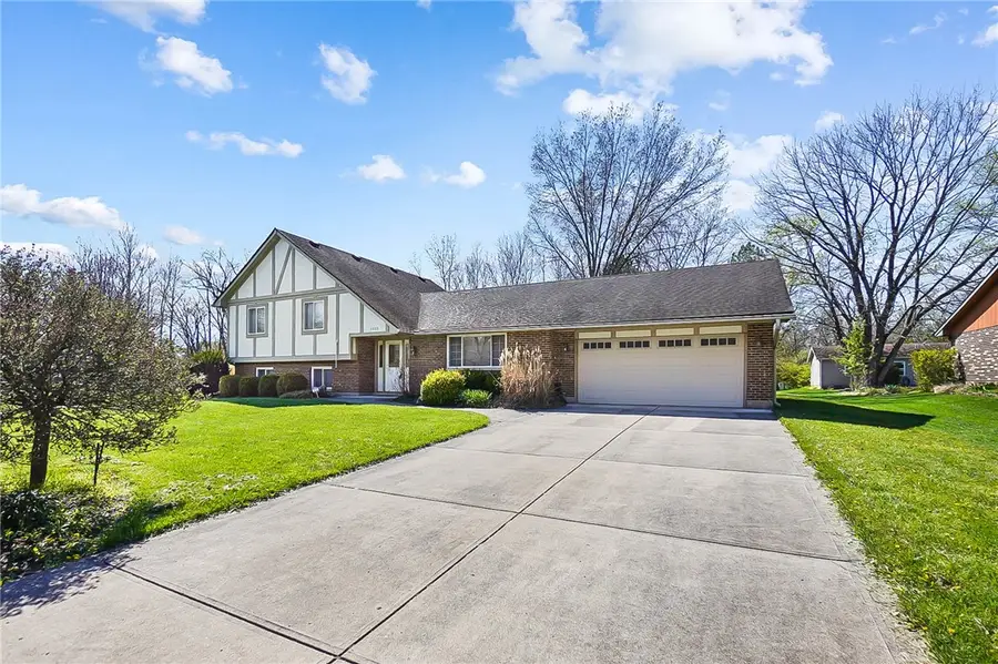 1651 N Laddie Court, Dayton, OH 45432 - #3