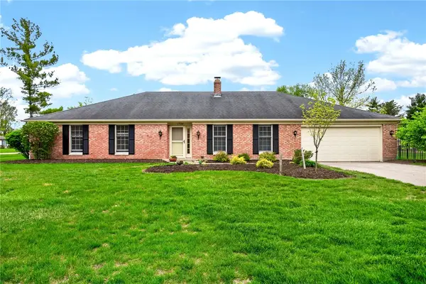 1524 Lindenhurst Drive, Centerville, OH 45459