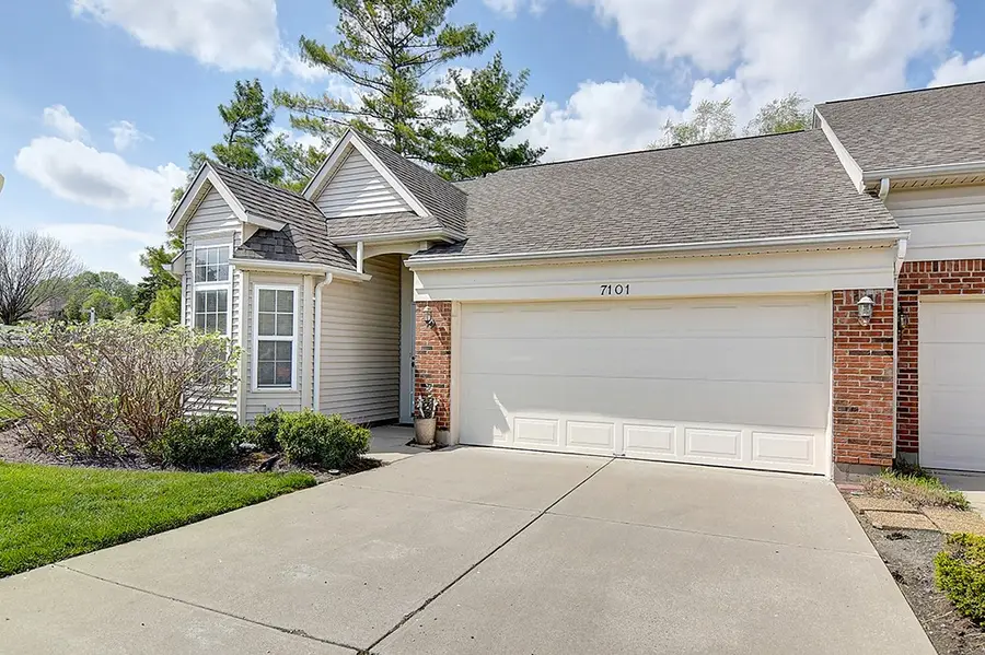 7101 Brookmeadow Drive, Centerville, OH 45459 - #2