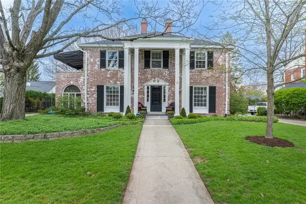 219 Dellwood Avenue, Oakwood, OH 45419