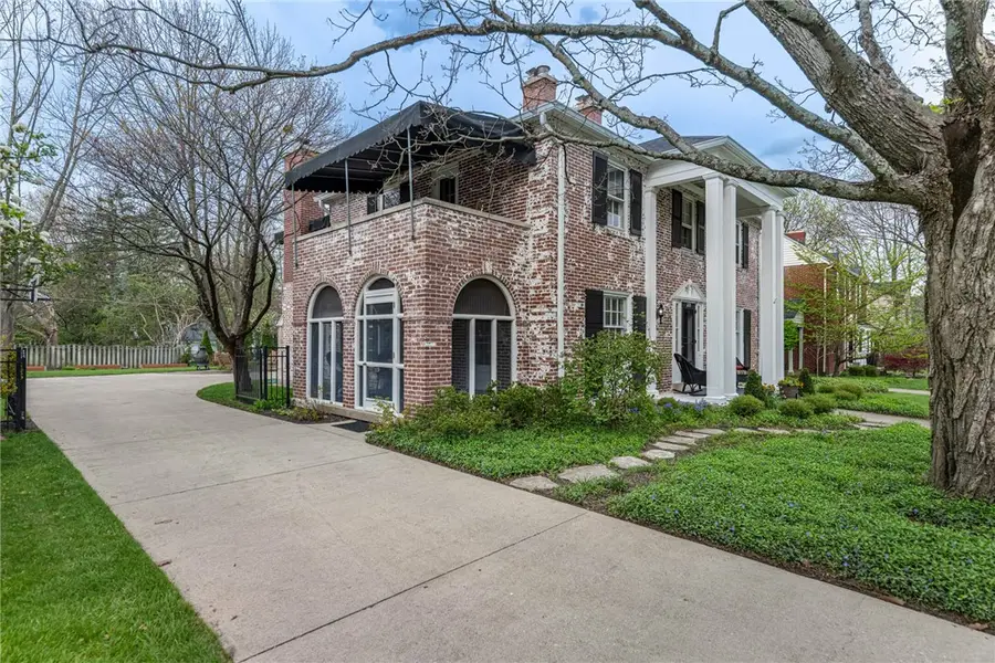 219 Dellwood Avenue, Oakwood, OH 45419 - #2