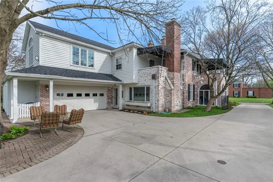 219 Dellwood Avenue, Oakwood, OH 45419 - #3