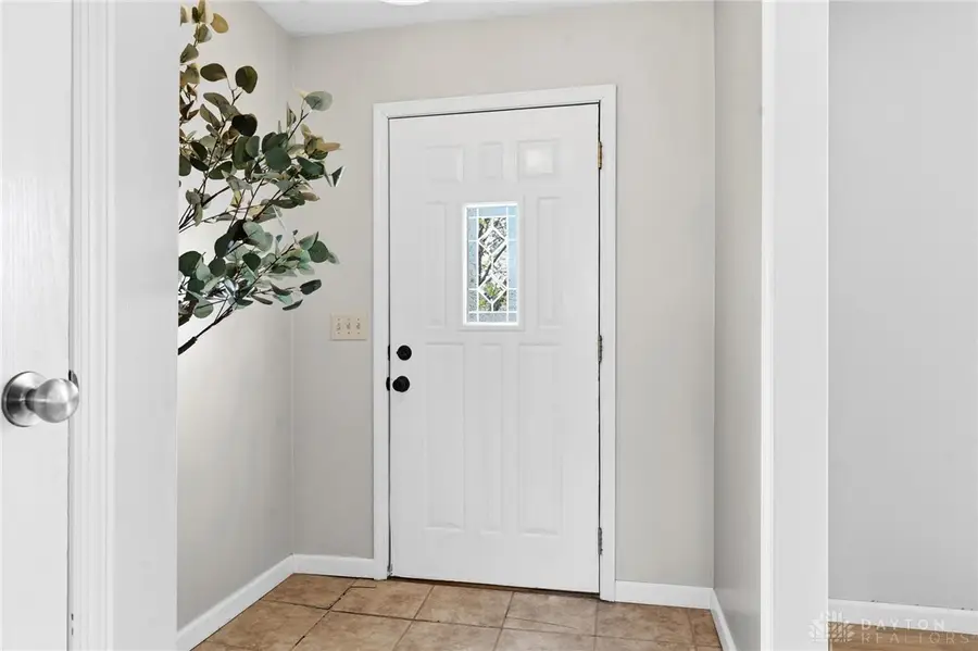 8750 Castlecreek, Centerville, OH 45458 - #3