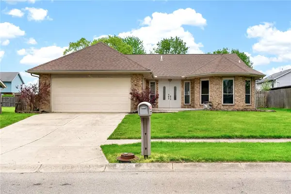 8818 Trowbridge Way, Huber Heights, OH 45424
