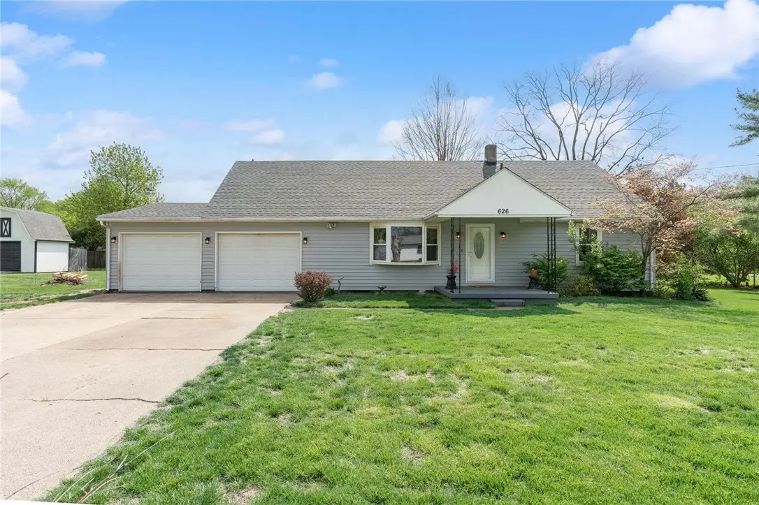 626 W Crescent Lane, Franklin, OH 45005 - #1