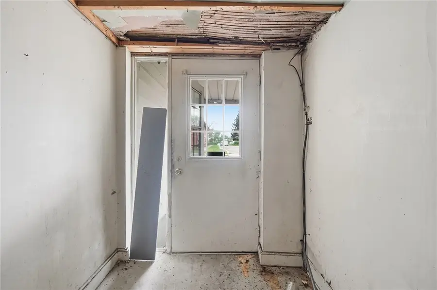 614 S River Street, Franklin, OH 45005 - #3