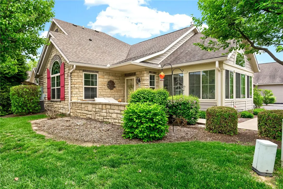 173 Scarborough Village Drive, Washington, OH 45458 - #1