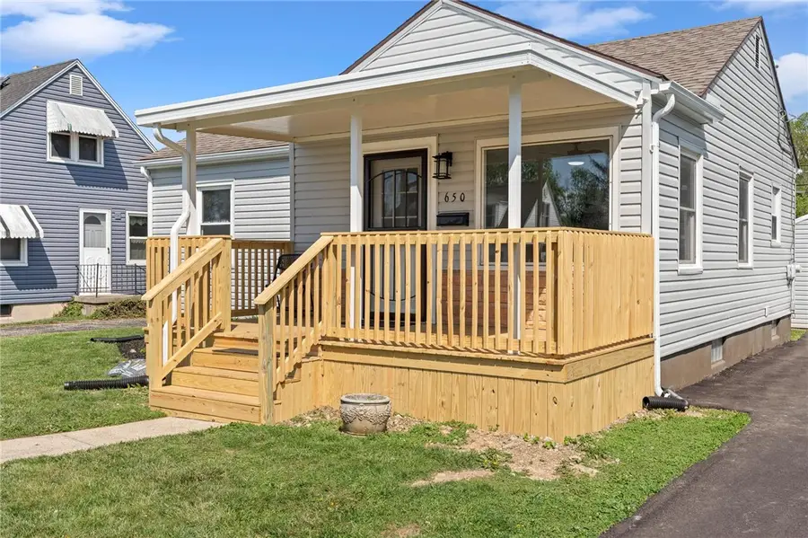 650 Swigart Drive, Fairborn, OH 45324 - #2