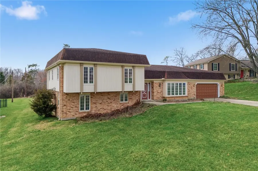 6835 Saint Laurent Circle, Washington, OH 45459 - #2