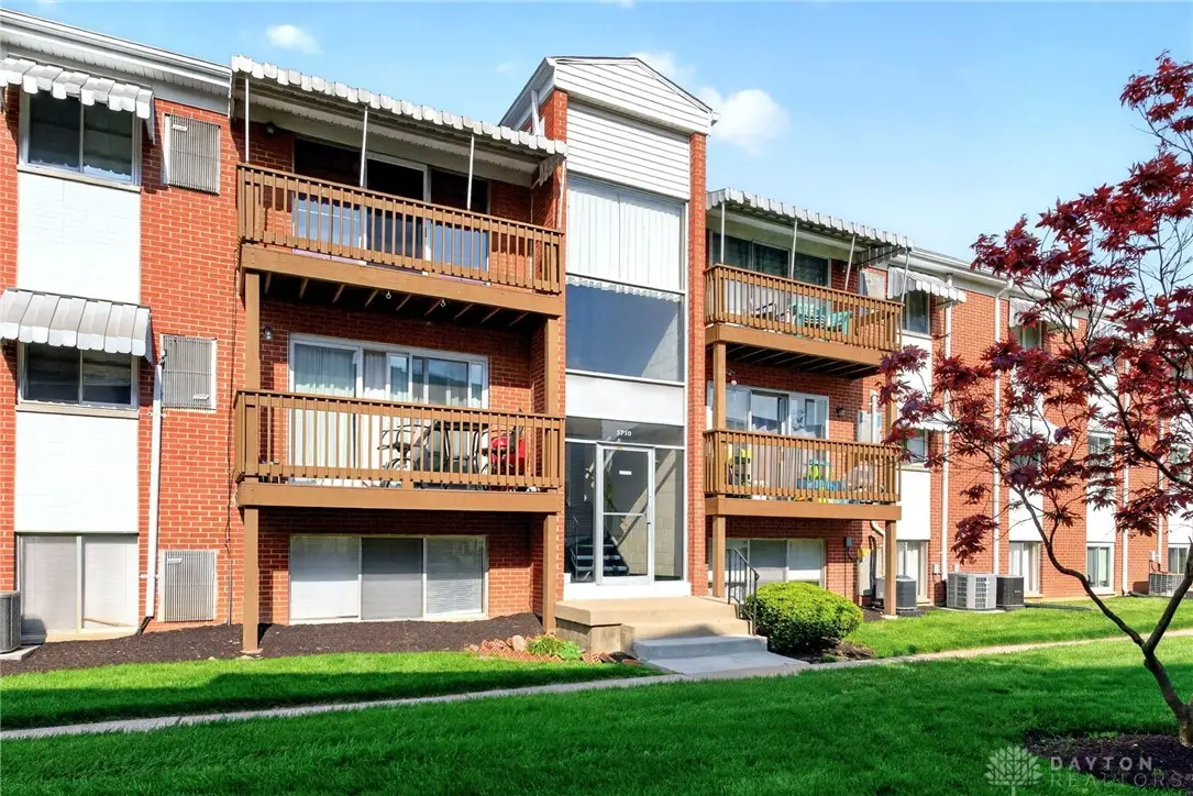 5710 W Coach Drive #B, Kettering, OH 45440 - #1
