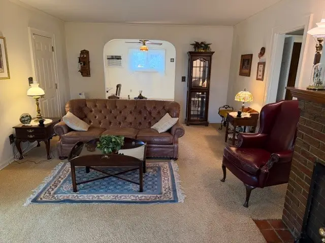 330 W 1st Street, Springfield, OH 45504 - #3