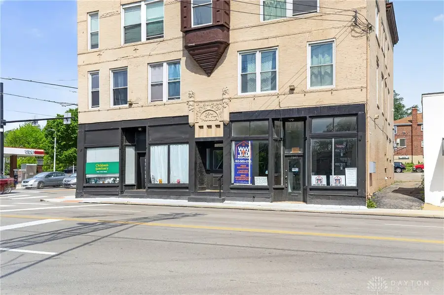 7045-7049 Montgomery Road, Silverton, OH 45236 - #3