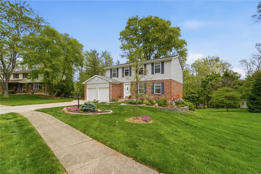 4024 Locus Bend Drive, Bellbrook, OH 45440 - #2