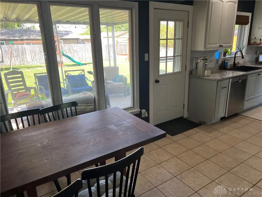 445 Goldleaf Avenue, Vandalia, OH 45377 - #3