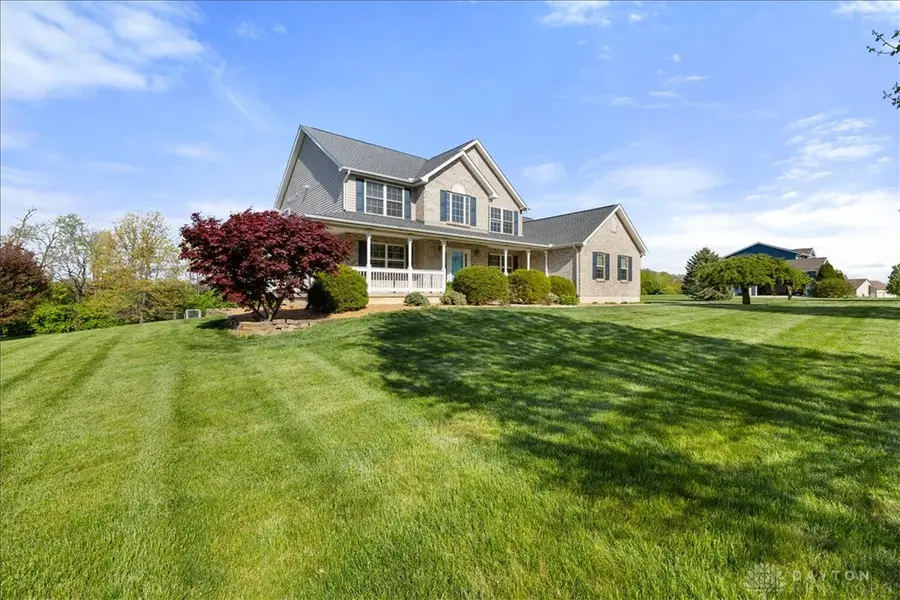 841 Willow Road, Northridge, OH 45502 - #2