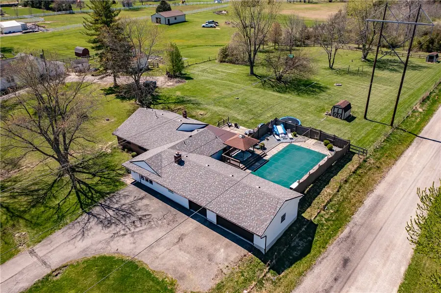 9853 Clearcreek Franklin Road, Franklin, OH 45342 - #3