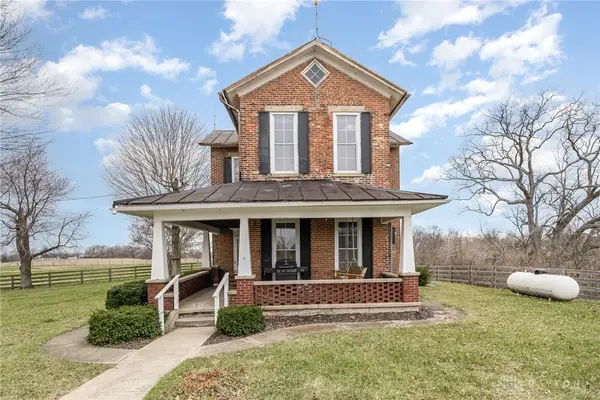 6105 New Carlisle Pike, Bethel Twp, OH 45504