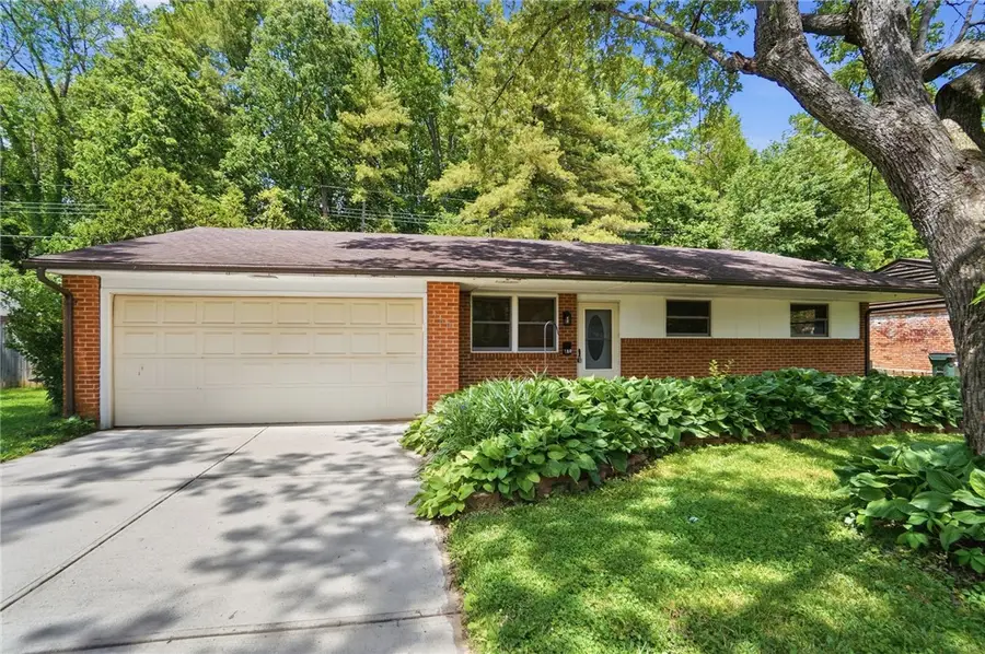 160 Belair Circle, Bellbrook, OH 45305 - #3