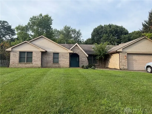 3399 Mill Run Drive, Beavercreek, OH 45432