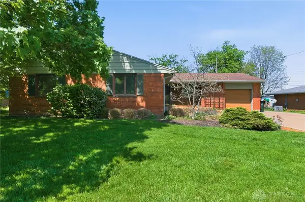 1209 Rose Bower Avenue, Dayton, OH 45429