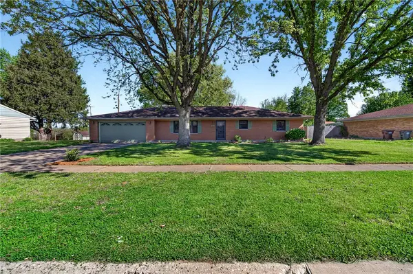 3015 Vale Drive, Kettering, OH 45420