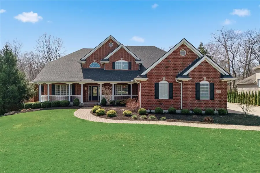 7701 Woodbridge Court, Springboro, OH 45066 - #2