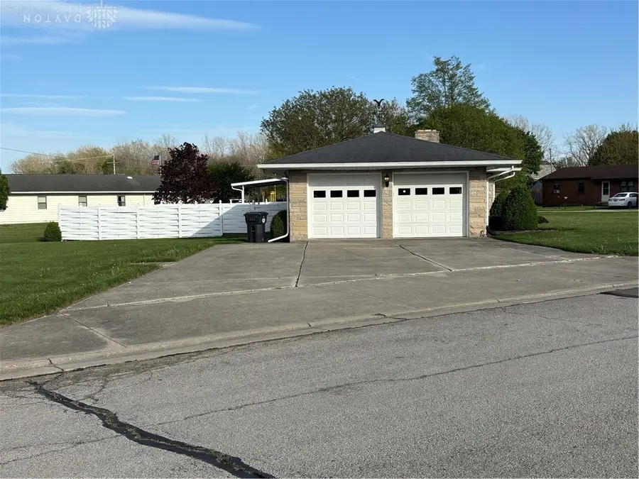 911 E Central Street, Union City, OH 45390 - #3