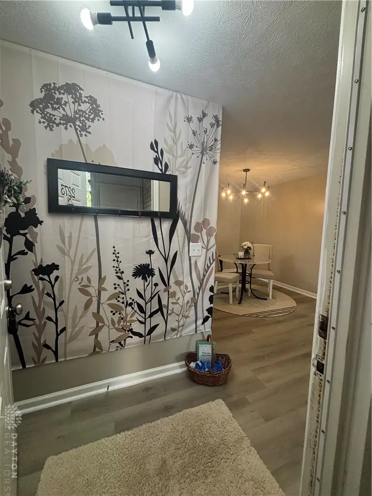 2273 Crew Circle, West Carrollton, OH 45439 - #3