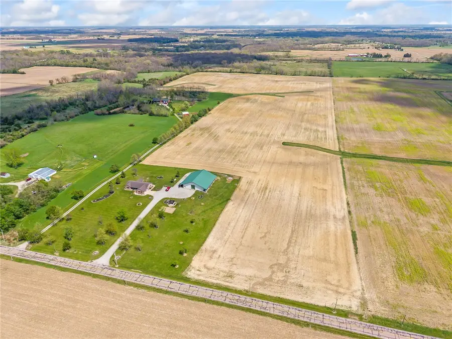 7855 N Brad Bloomer Road, Bradford, OH 45308 - #2
