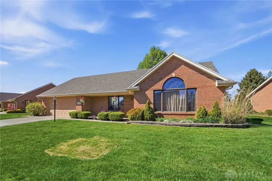 1738 Berwick Drive, Northridge, OH 45503 - #3