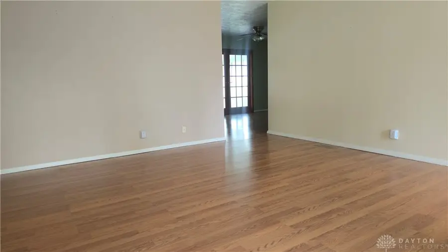 40 Walnut Place, Springboro, OH 45066 - #3