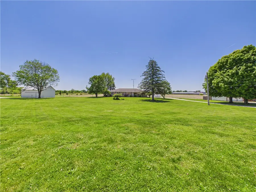 674 W Main Street, New Lebanon, OH 45345 - #3