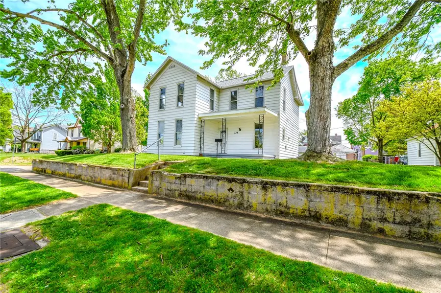 138 E Main Street, West Carrollton, OH 45449 - #2
