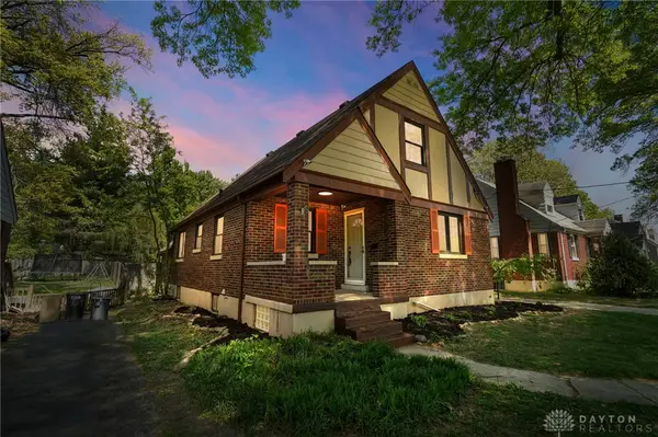 5642 Surrey Avenue, Green Twp, OH 45248