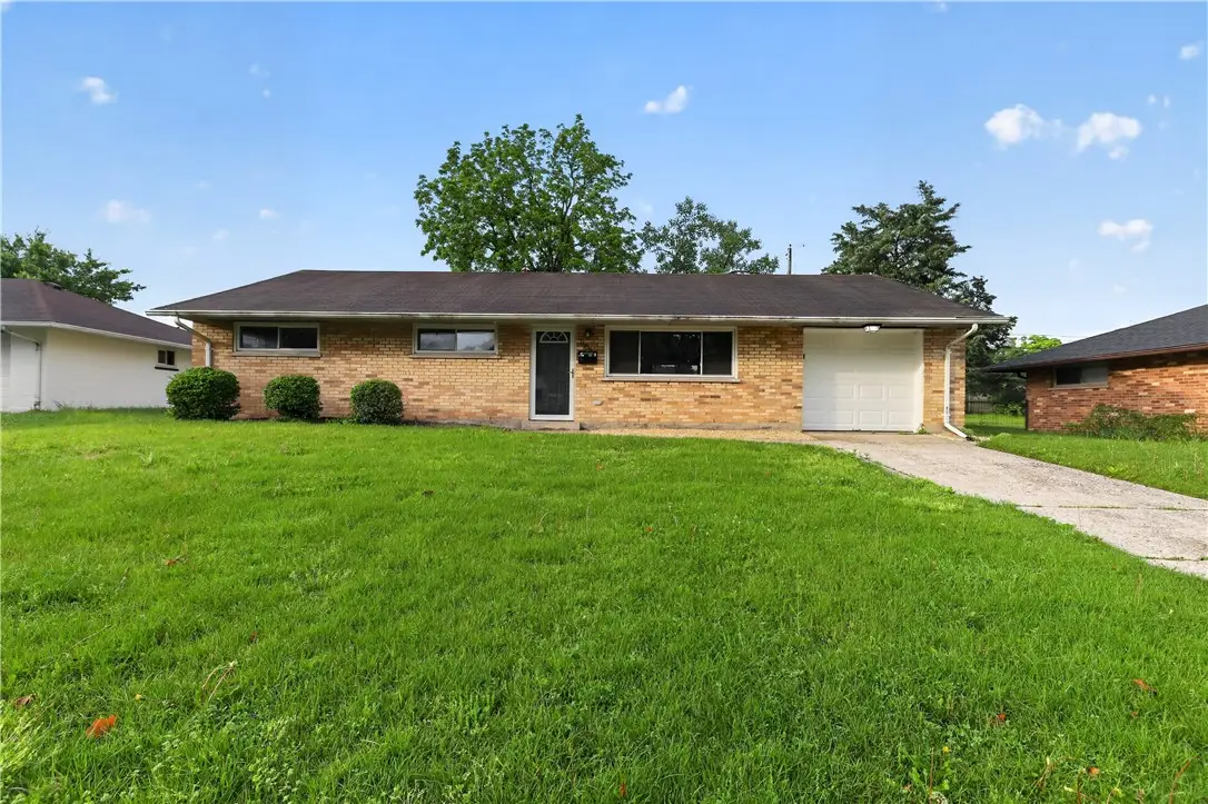 1608 Lanbury Drive, Kettering, OH 45439 - #1