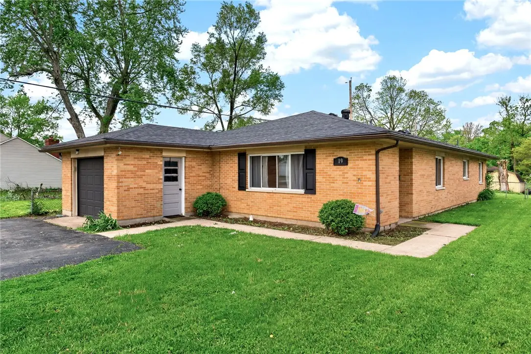 19 Gloria Avenue, New Lebanon, OH 45345 - #1