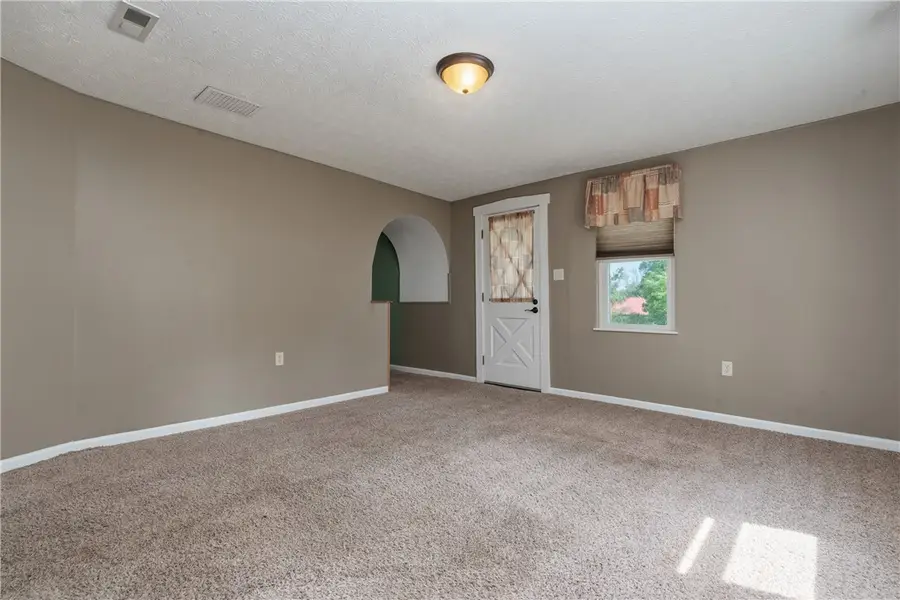 31 Clarksville Road, Corwin, OH 45068 - #2