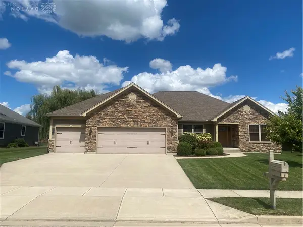 1215 Daylily Way, Troy, OH 45373