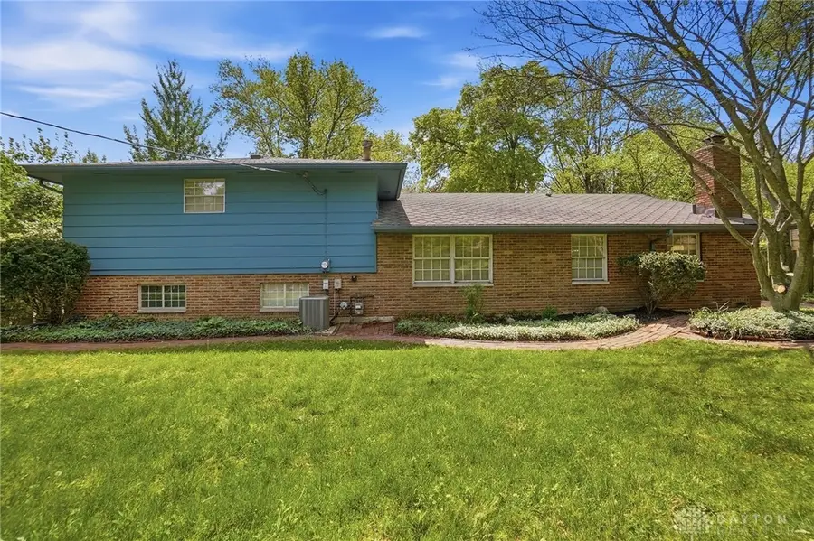 2321 Pondview Drive, Kettering, OH 45440 - #2