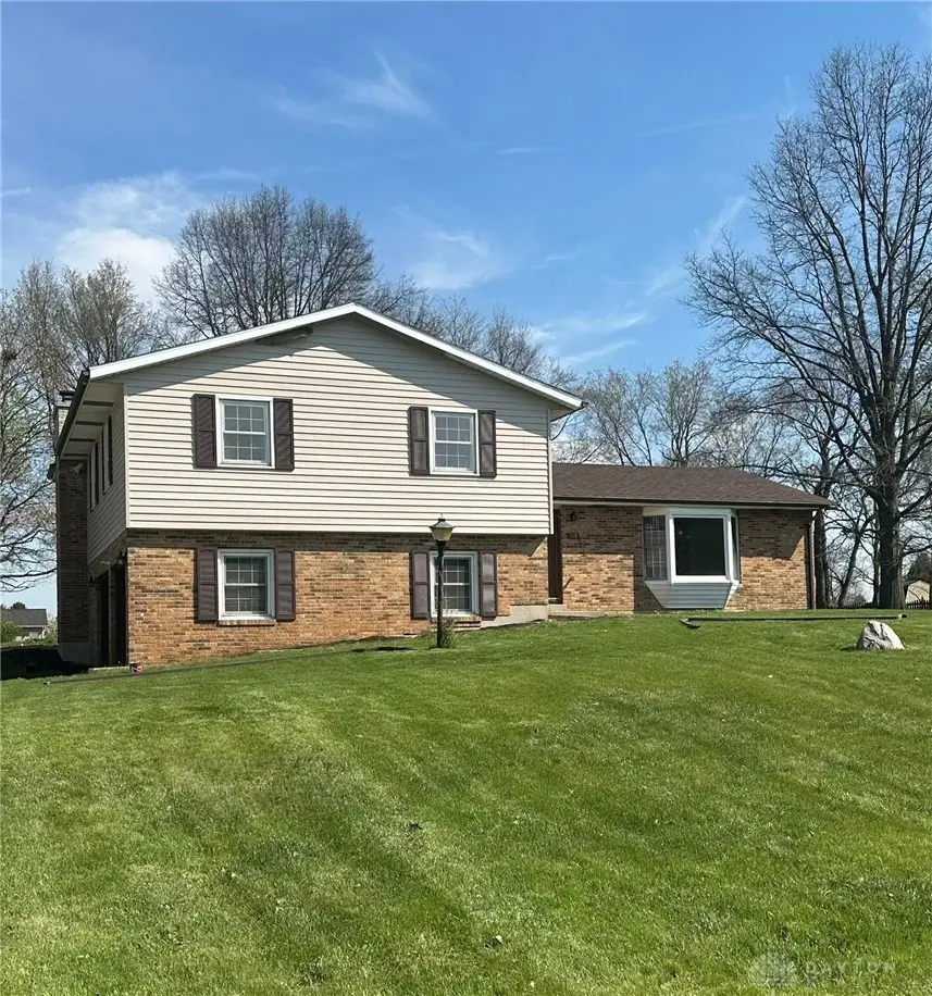 758 Oneida Drive, Springfield, OH 45502 - #1