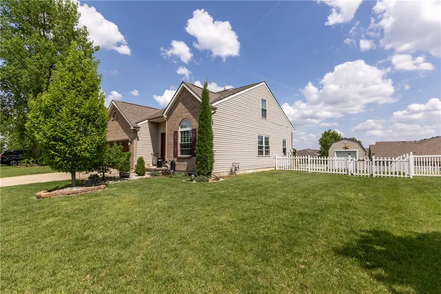 2014 Clearstream Way, Englewood, OH 45315 - #3
